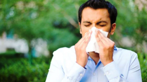 Sneezing Home Remedies: छींक आने की समस्या से हैं परेशान तो ऐसे करें इन पांच घरेलू उपायों का इस्तेमाल, झट से मिलेगा आराम!