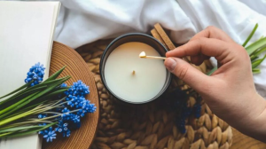 क्या सेहत के लिए हानिकारक हो सकती हैं Scented Candles? जानें स्वास्थ्य पर इसके प्रभाव