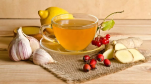 Garlic Tea Benefits: डायबिटीज से लेकर गैस की समस्या तक, कई परेशानियों से राहत दिलाएगी लहसुन की चाय