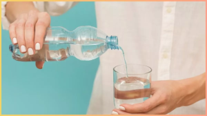 बासी मुंह कितना पानी पीना चाहिए? सुबह उठते ही करते हैं ये काम तो इन बातों का रखें ध्यान