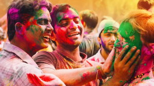 Holi 2024: आंख, कान या मुंह में चला जाए होली का रंग, तो अपनाएं ये असरदार सेफ्टी टिप्स
