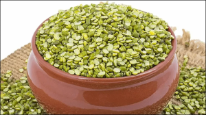गर्मी में हरी मूंग दाल खाने से मिलते हैं फायदे, हाई कोलेस्ट्रॉल से बीपी तक, इन बीमारियों को रखती है कंट्रोल